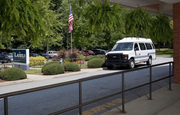 The Laurels of GreenTree Ridge: Wheelchair Accessible Bus